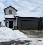 1800-15 Coopersfield Link SW Airdrie, AB T4B 5P5