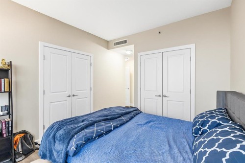 1403-99 Spruce Place Sw, Calgary, AB - Indoor Photo Showing Bedroom