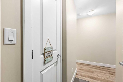 1403-99 Spruce Place Sw, Calgary, AB - Indoor Photo Showing Other Room