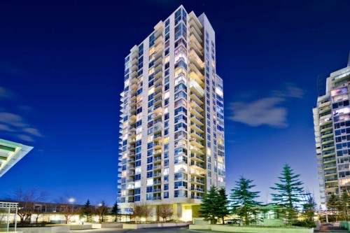 1403-99 Spruce Place Sw, Calgary, AB - Outdoor With Facade