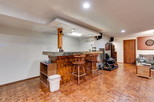 360 Malvern Close Ne, Calgary, AB - Indoor