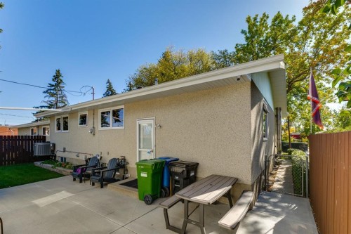 360 Malvern Close Ne, Calgary, AB - Outdoor With Exterior