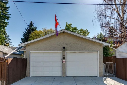 360 Malvern Close Ne, Calgary, AB - Outdoor With Exterior