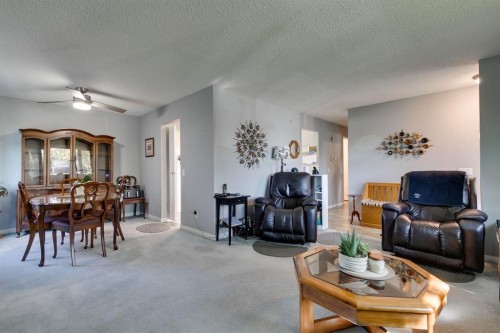 360 Malvern Close Ne, Calgary, AB - Indoor