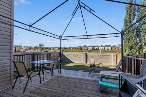 195 Hillcrest Circle Sw, Airdrie, AB - Outdoor With Deck Patio Veranda