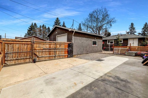 1509 38 Street Se, Calgary, AB - Outdoor With Exterior