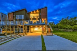 509 31 Avenue NE Calgary, AB T2E 6N8