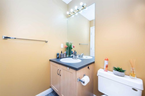 49 Rocky Ridge Heath Nw, Calgary, AB - Indoor Photo Showing Bathroom