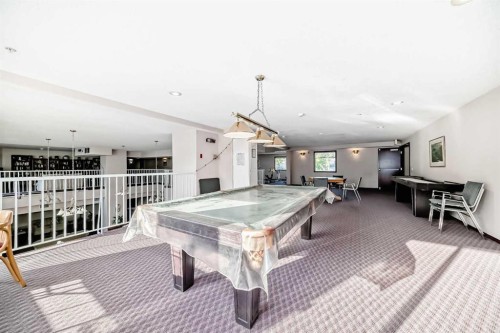 112-2850 51 Street Sw, Calgary, AB - Indoor Photo Showing Other Room