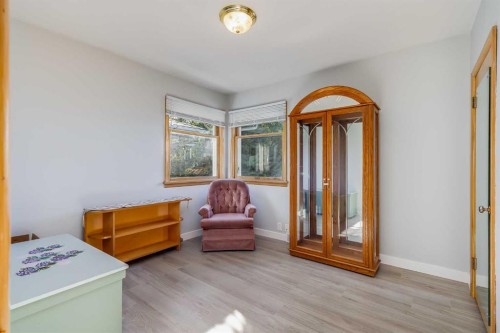 955 15 Avenue Ne, Calgary, AB - Indoor