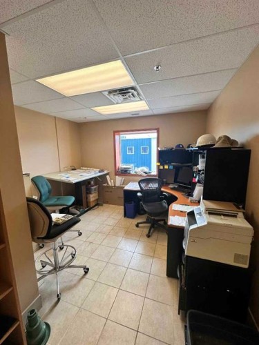 2120-8800 Venture Avenue Se, Calgary, AB 