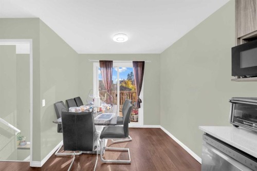 1019 Falworth Road Ne, Calgary, AB - Indoor Photo Showing Dining Room
