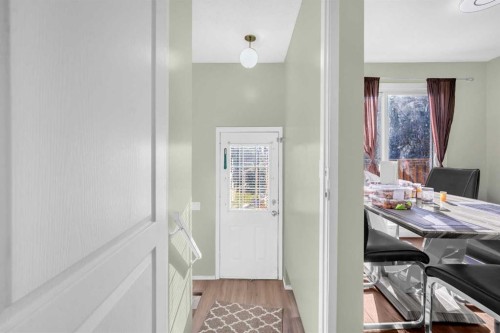 1019 Falworth Road Ne, Calgary, AB - Indoor Photo Showing Other Room