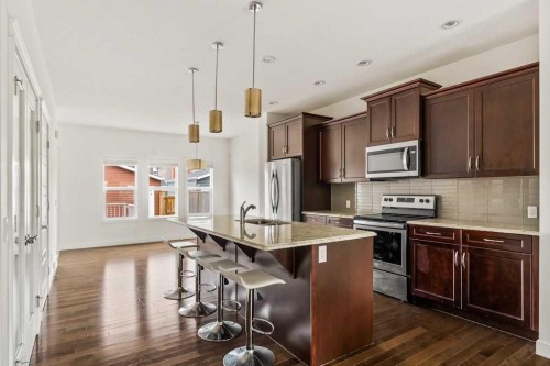 286 Redstone Drive Ne, Calgary, AB - Indoor Photo Showing Kitchen With Upgraded Kitchen