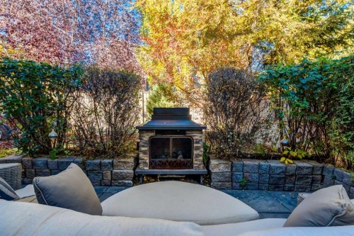 10 Chapala Road Se, Calgary, AB - Outdoor