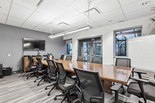 5799 3 Street Se, Calgary, AB 