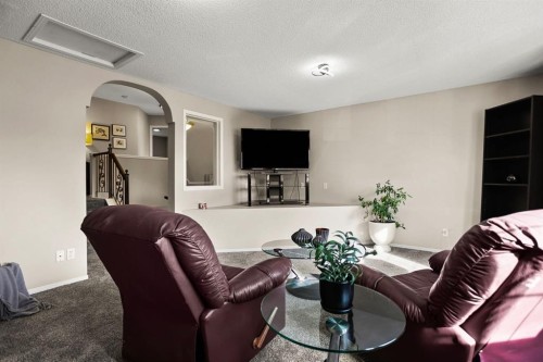20 Tuscarora Place Nw, Calgary, AB - Indoor Photo Showing Other Room