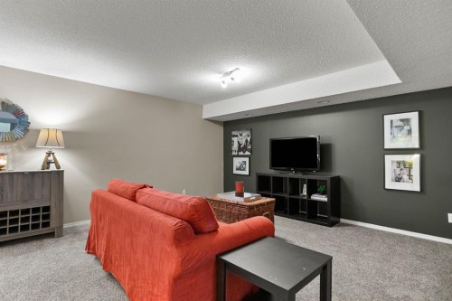 20 Tuscarora Place Nw, Calgary, AB - Indoor