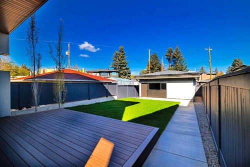 3D Willow Crescent Sw, Calgary, AB - Outdoor