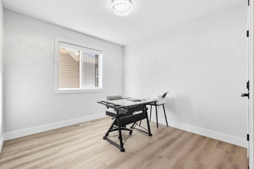 78 Copperpond Street Se, Calgary, AB - Indoor Photo Showing Other Room