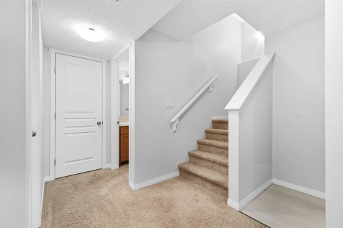 78 Copperpond Street Se, Calgary, AB - Indoor Photo Showing Other Room