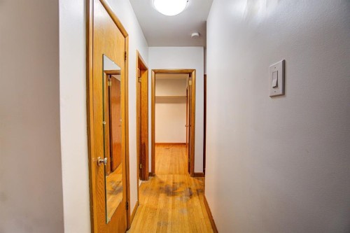 4705 3 Street West, Claresholm, AB - Indoor Photo Showing Other Room