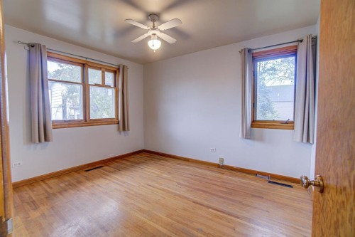4705 3 Street West, Claresholm, AB - Indoor Photo Showing Other Room