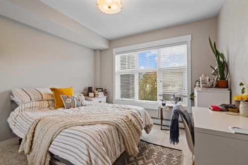 2206-11 Mahogany Row Se, Calgary, AB - Indoor Photo Showing Bedroom