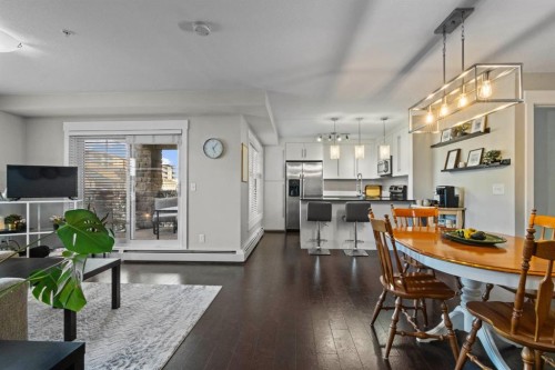 2206-11 Mahogany Row Se, Calgary, AB - Indoor