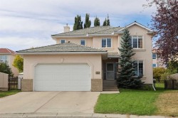 161 Hamptons Gardens NW Calgary, AB T3A 5X5
