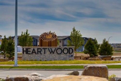 7173 Rangeview Avenue Se, Calgary, AB - Outdoor With View