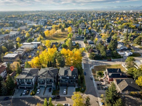 1827 22 Avenue Sw, Calgary, AB - Outdoor With View