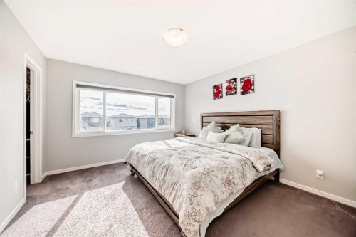 868 West Lakeview Drive, Chestermere, AB - Indoor Photo Showing Bedroom