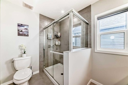 868 West Lakeview Drive, Chestermere, AB - Indoor Photo Showing Bathroom