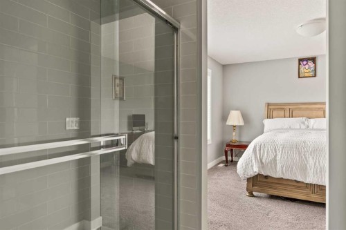 313 Evansglen Drive Nw, Calgary, AB - Indoor