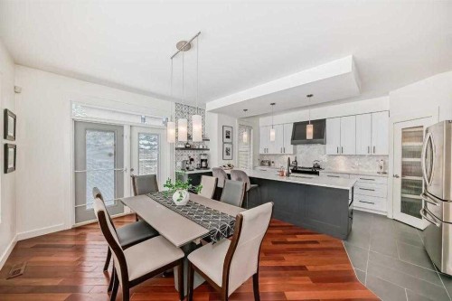 3002 18 Street Sw, Calgary, AB - Indoor Photo Showing Dining Room