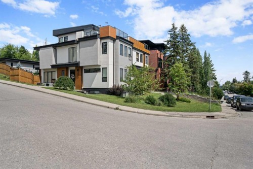 3002 18 Street Sw, Calgary, AB - Outdoor