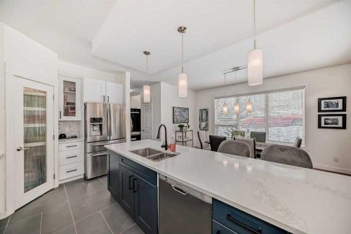 3002 18 Street Sw, Calgary, AB - Indoor Photo Showing Kitchen With Double Sink With Upgraded Kitchen