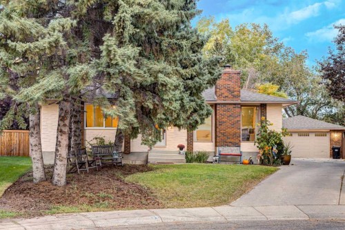 220 Oakridge Place Sw, Calgary, AB - Outdoor