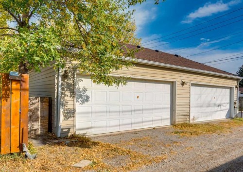 141 28 Avenue Ne, Calgary, AB - Outdoor