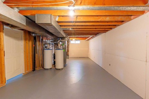 266 Edgepark Way Nw, Calgary, AB - Indoor Photo Showing Basement