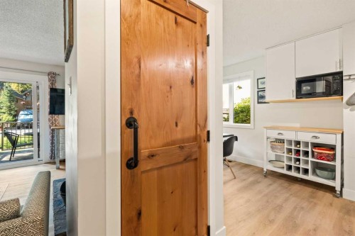 109-200 Three Sisters Drive, Canmore, AB - Indoor Photo Showing Other Room