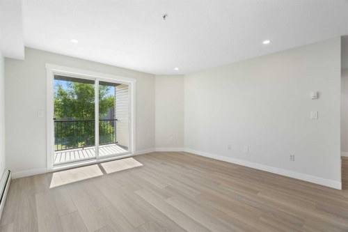 1204-4975 130 Avenue Se, Calgary, AB - Indoor Photo Showing Other Room