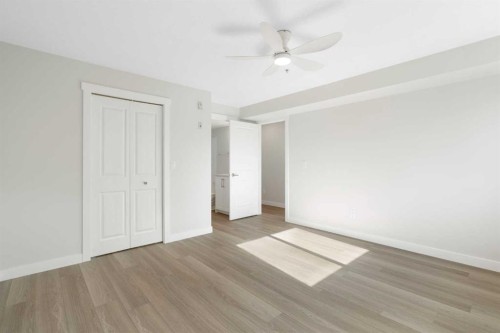 1204-4975 130 Avenue Se, Calgary, AB - Indoor Photo Showing Other Room