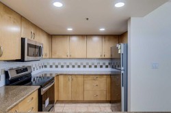 209-1108 6 Avenue SW Calgary, AB T2P 5K1