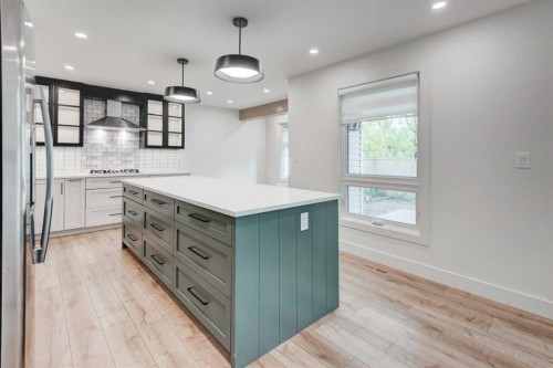 17 Millrise Lane Sw, Calgary, AB - Indoor