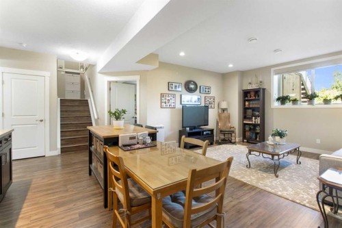 33 Silverado Crest Bay Sw, Calgary, AB - Indoor