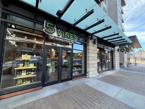 310-20 Mahogany Mews Se, Calgary, AB - Outdoor