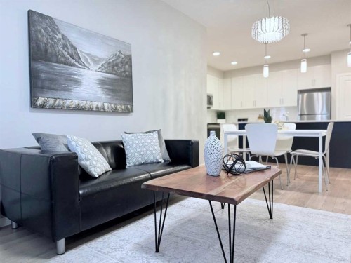 310-20 Mahogany Mews Se, Calgary, AB - Indoor