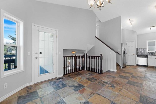 159 Hidden Ranch Circle Nw, Calgary, AB - Indoor